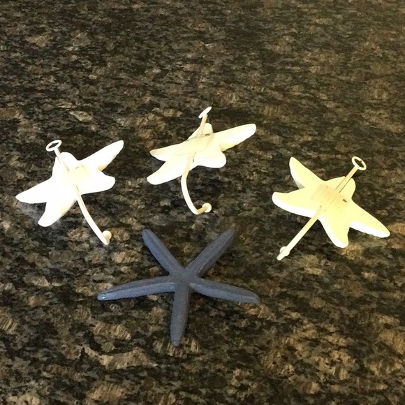 Starfish Wall Hooks & Decor - Picture 3 of 10